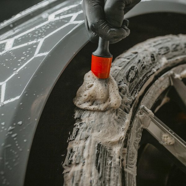 Čistič Pneumatík a Gumených Častí BadBoys (Tire & Rubber Cleaner)