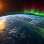 Objevte, zda může Slunce způsobit únik vody do vesmíru, jak funguje ochrana atmosféry